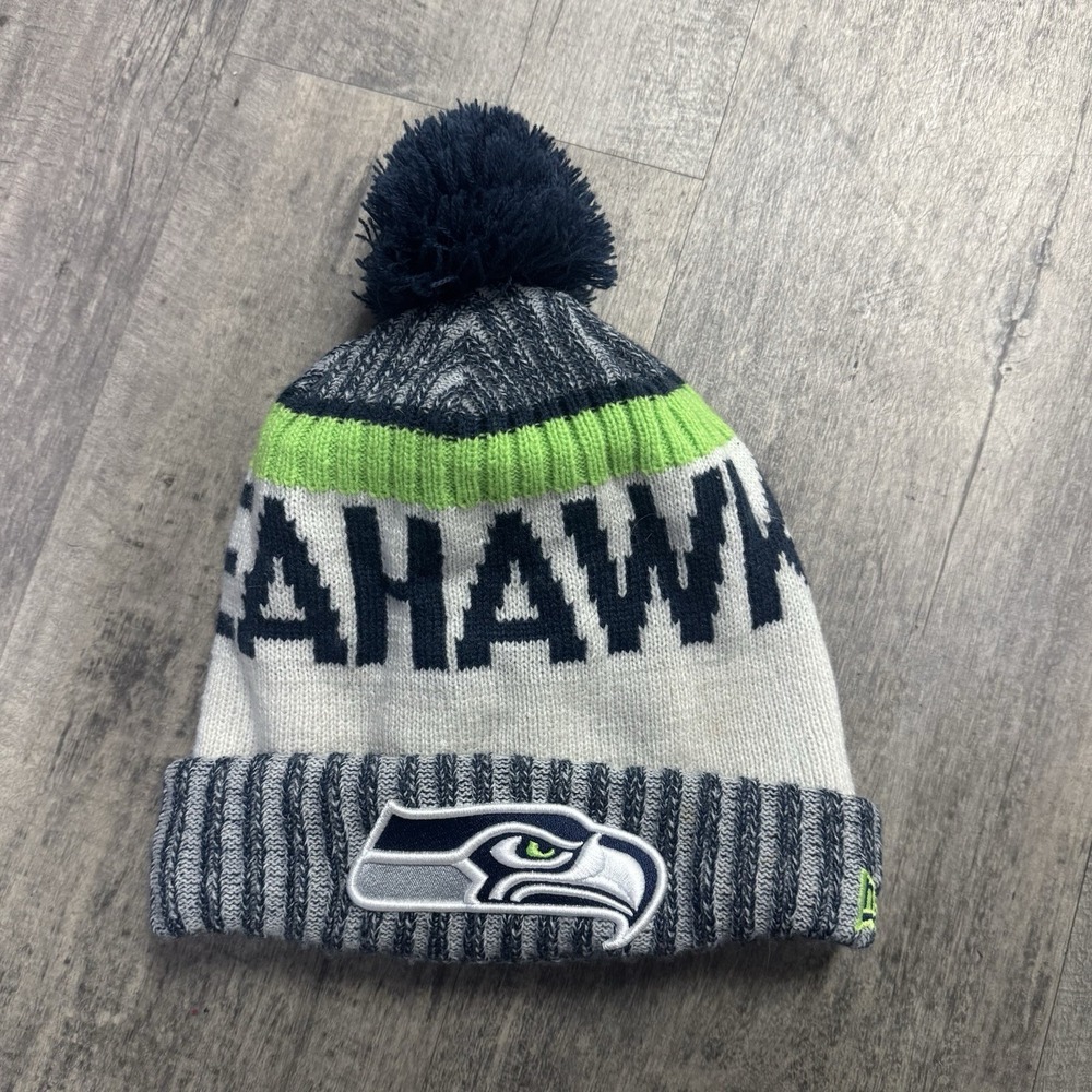 Seattle Seahawks Beanie Winter Knit Hat Cap Cuffed Hat Cap Pom New Era 🔥🏈🏈